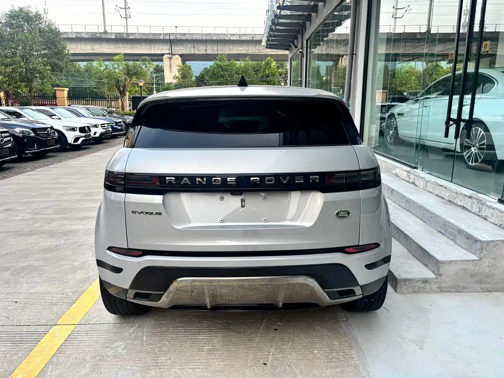 Land Rover Evoque — фото 5