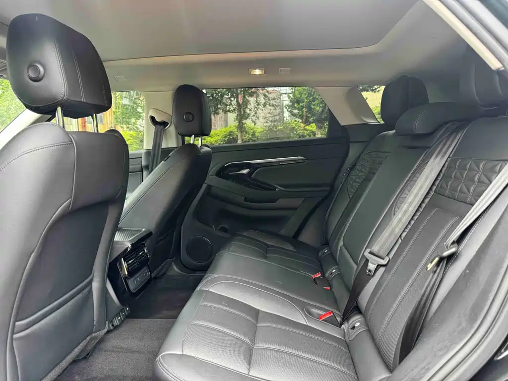 Land Rover Evoque — фото 8