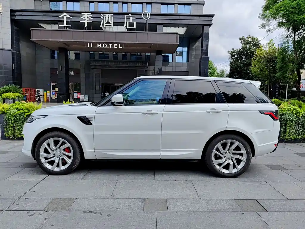 Land Rover Sport — фото 4