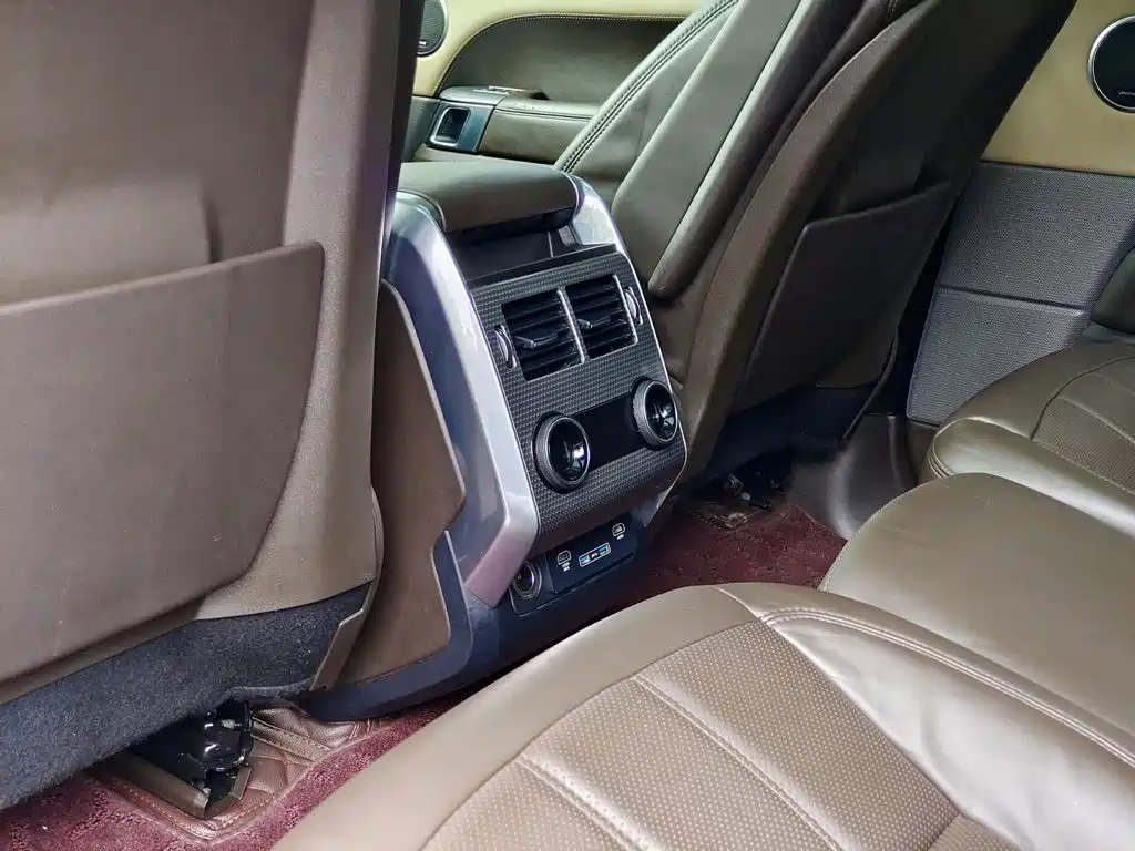 Land Rover Sport — фото 10