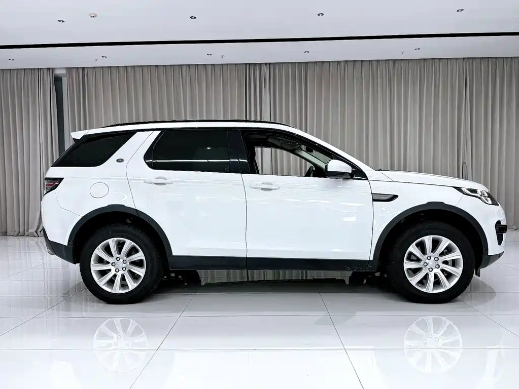 Land Rover Discovery Sport — фото 4