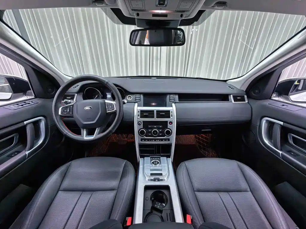 Land Rover Discovery Sport — фото 5