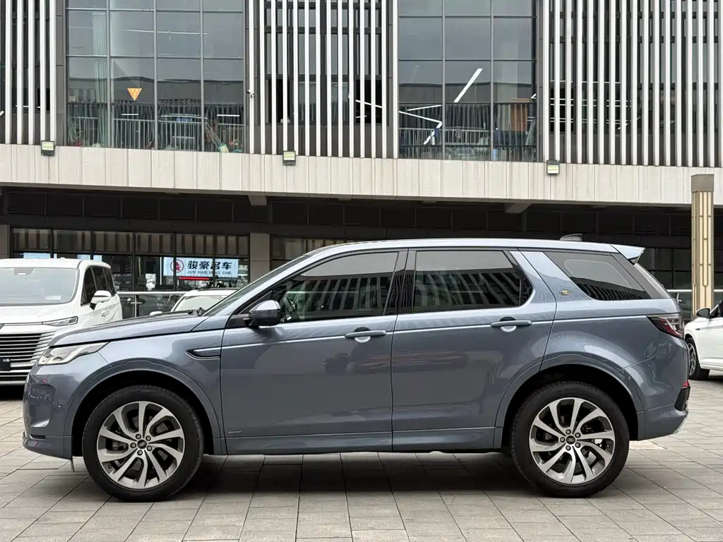 Land Rover Discovery Sport — фото 4