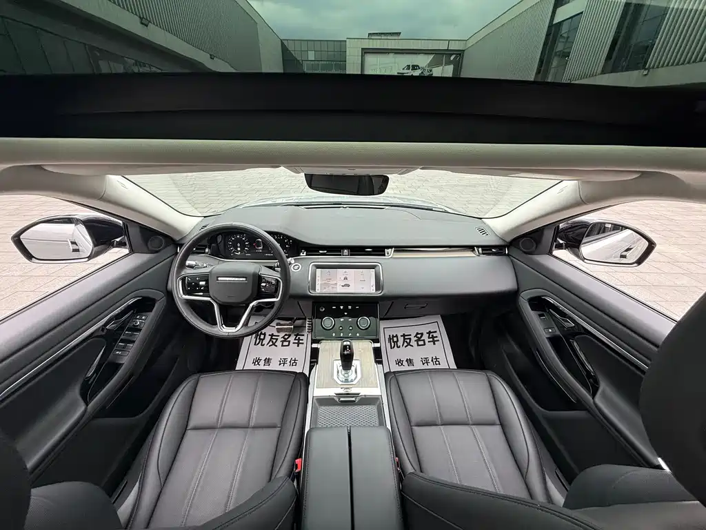 Land Rover Evoque — фото 22