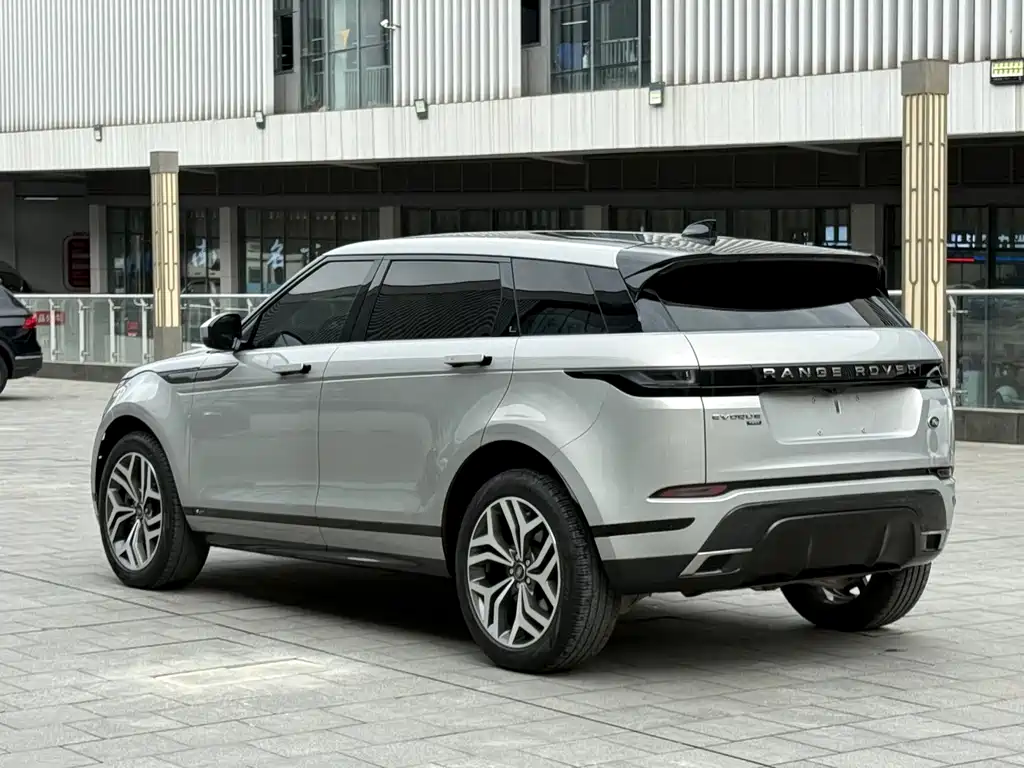 Land Rover Evoque — фото 5