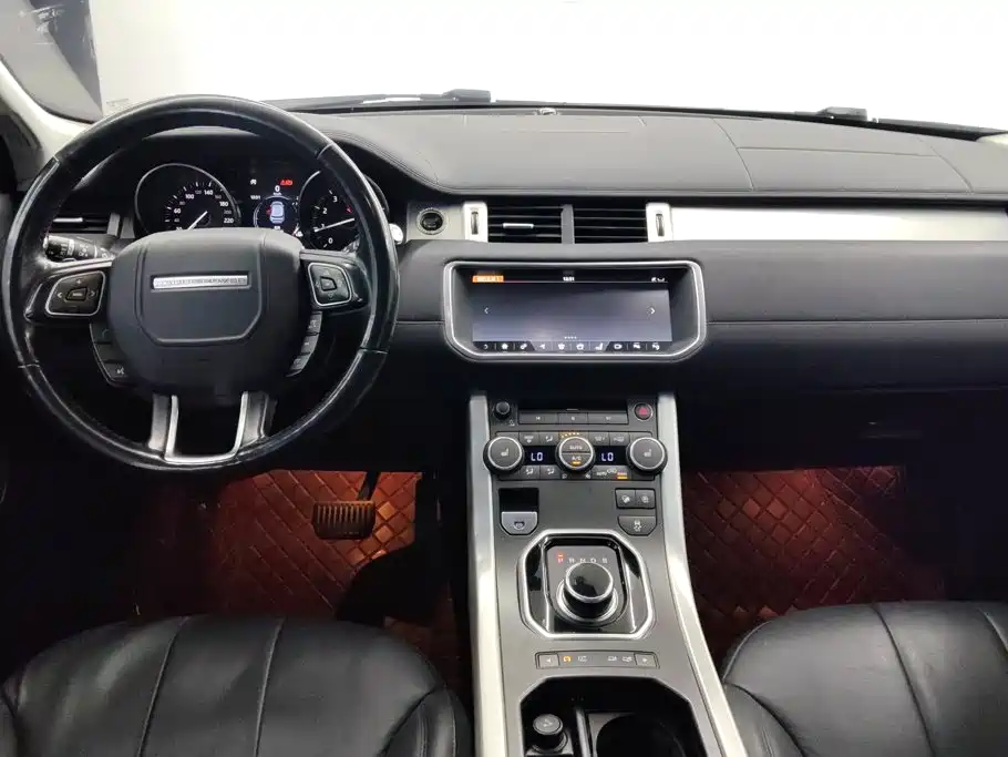 Land Rover Evoque — фото 11