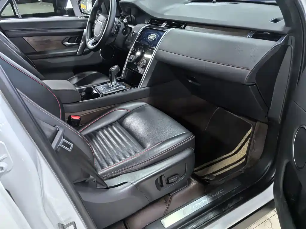 Land Rover Discovery Sport — фото 11