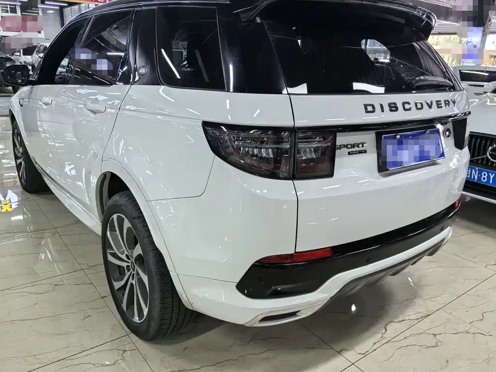 Land Rover Discovery Sport — фото 4