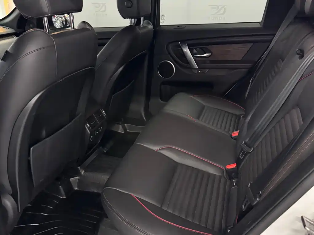 Land Rover Discovery Sport — фото 8
