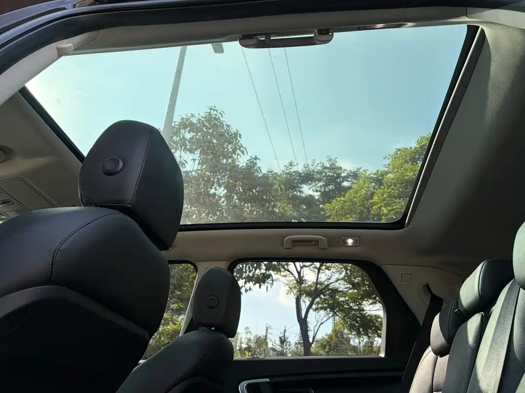 Land Rover Discovery Sport — фото 14