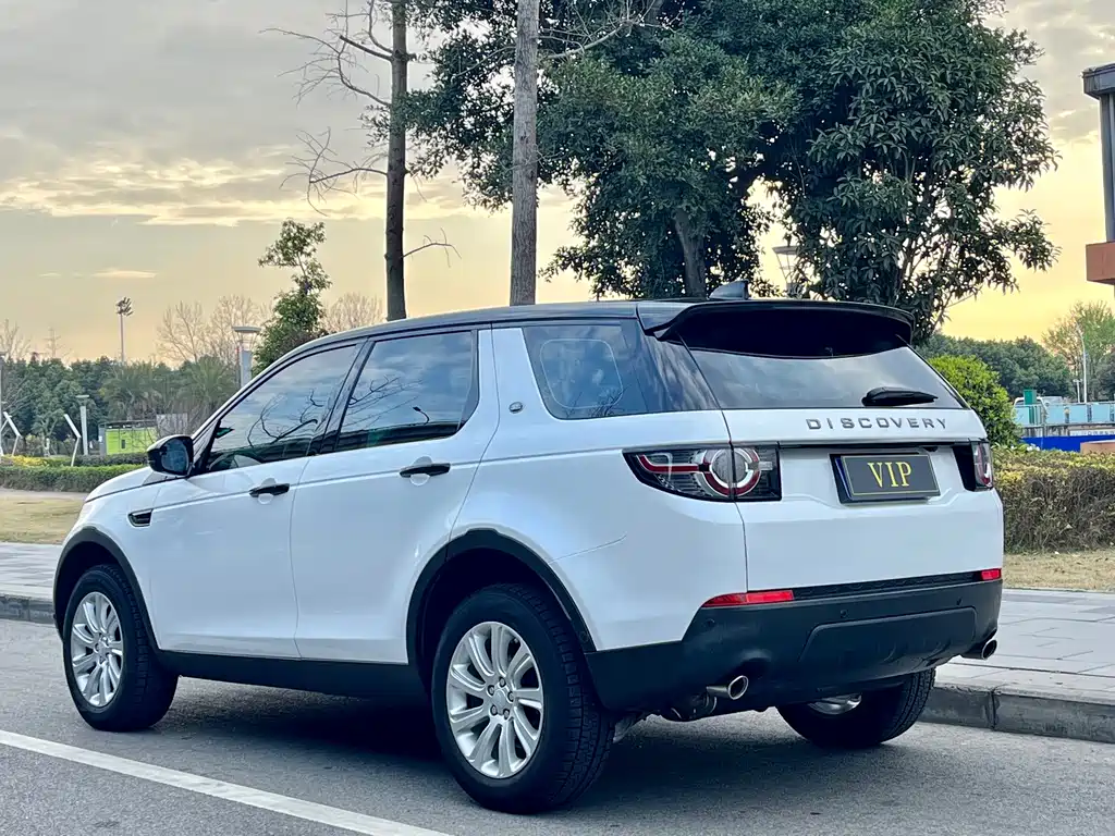Land Rover Discovery Sport — фото 4