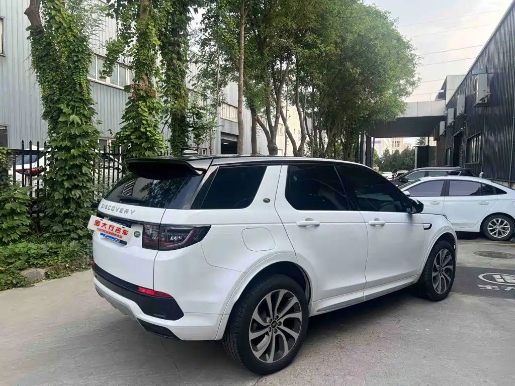 Land Rover Discovery Sport — фото 2