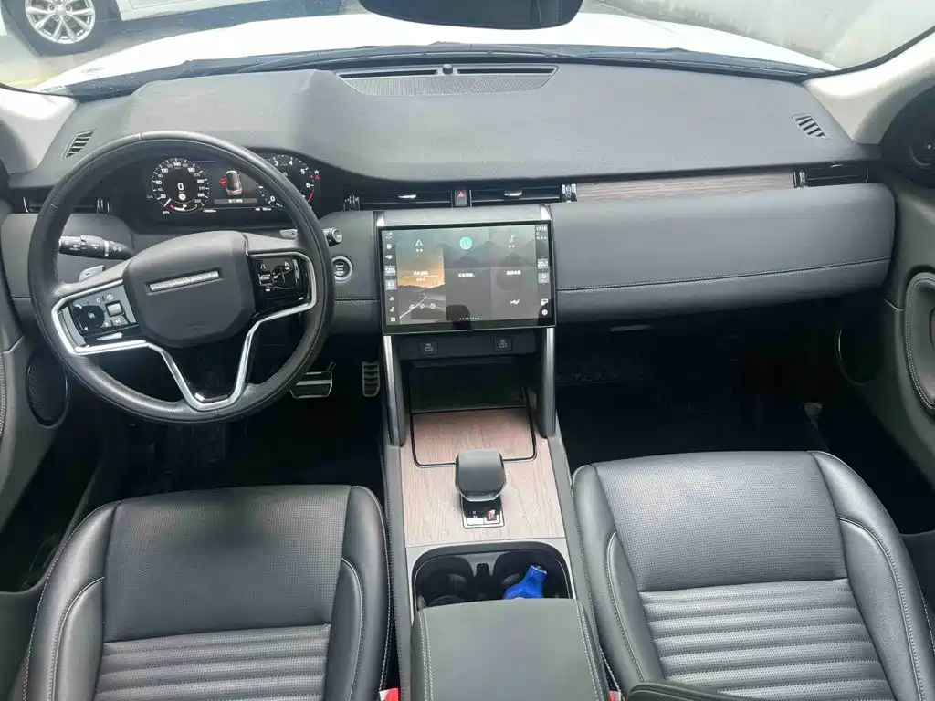 Land Rover Discovery Sport — фото 3