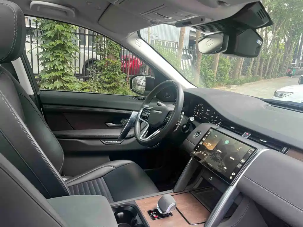 Land Rover Discovery Sport — фото 5
