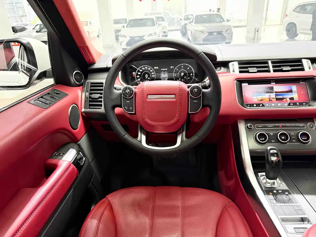 Land Rover Sport — фото 10