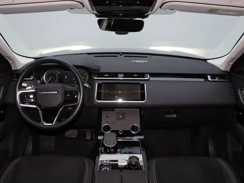 Land Rover Velar — фото 13