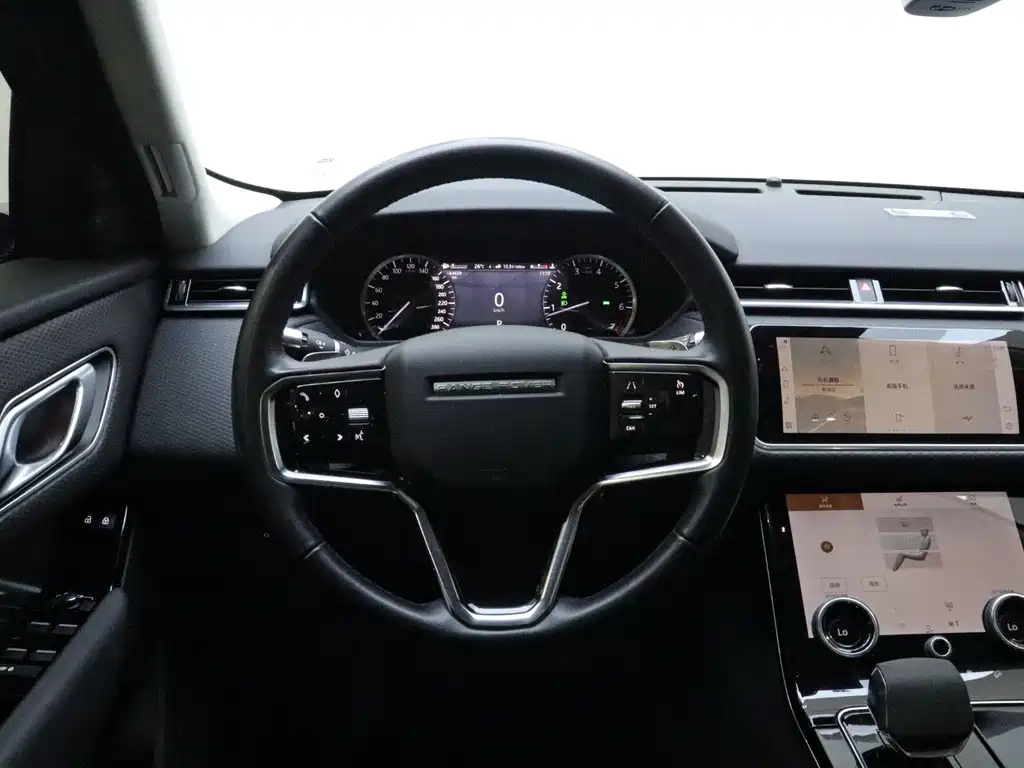 Land Rover Velar — фото 14
