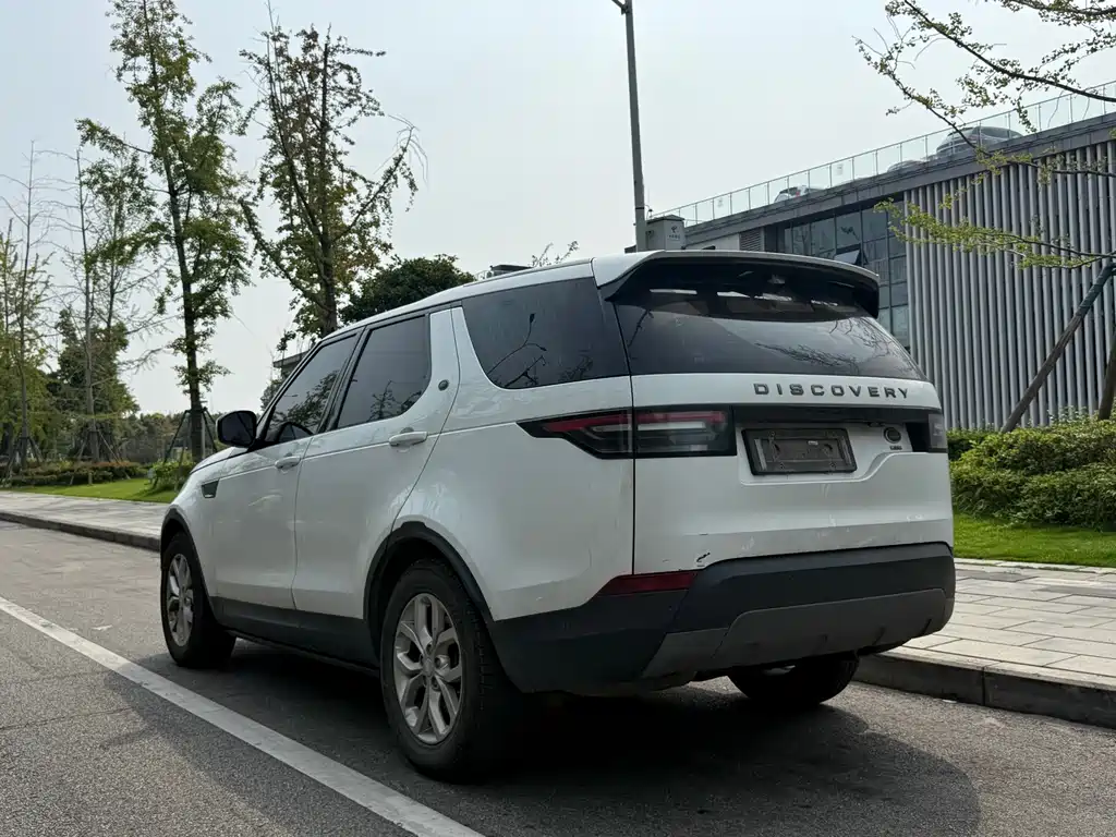 Land Rover Discovery — фото 10