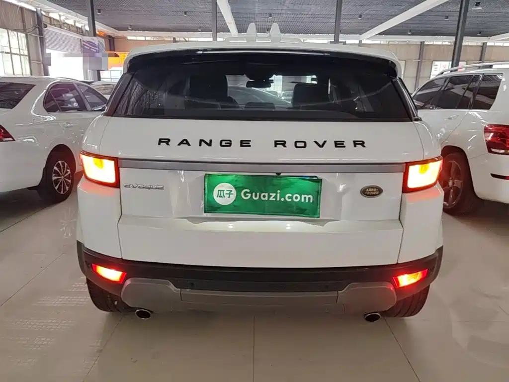 Land Rover Evoque — фото 6