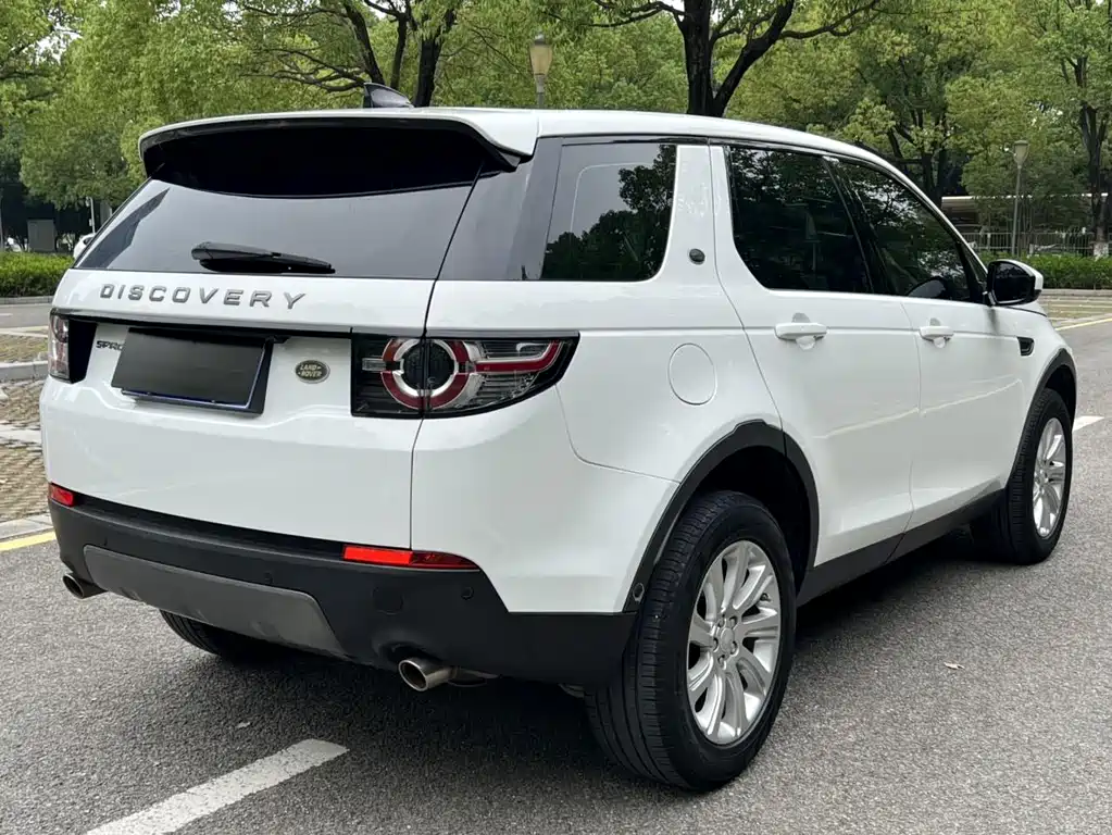 Land Rover Discovery Sport — фото 8