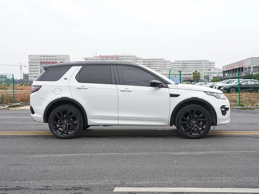Land Rover Discovery Sport — фото 6