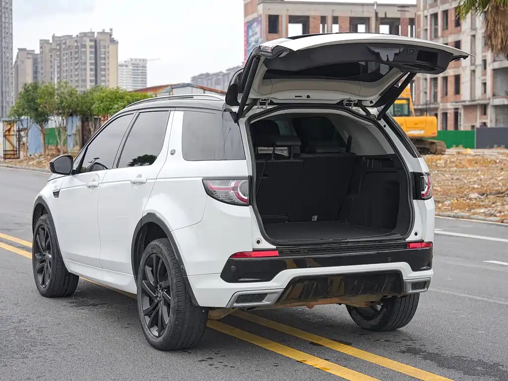 Land Rover Discovery Sport — фото 10