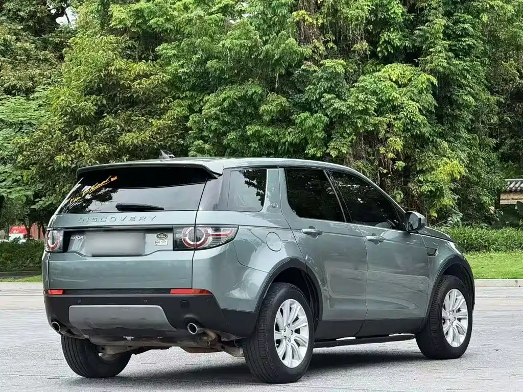 Land Rover Discovery Sport — фото 7