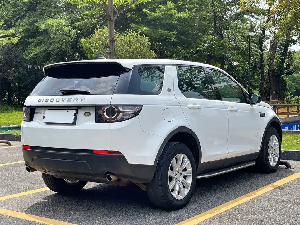 Land Rover Discovery Sport — фото 4