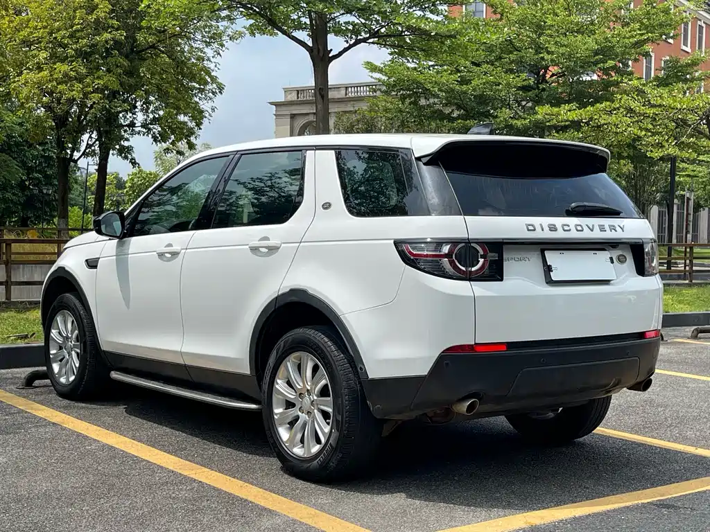 Land Rover Discovery Sport — фото 6