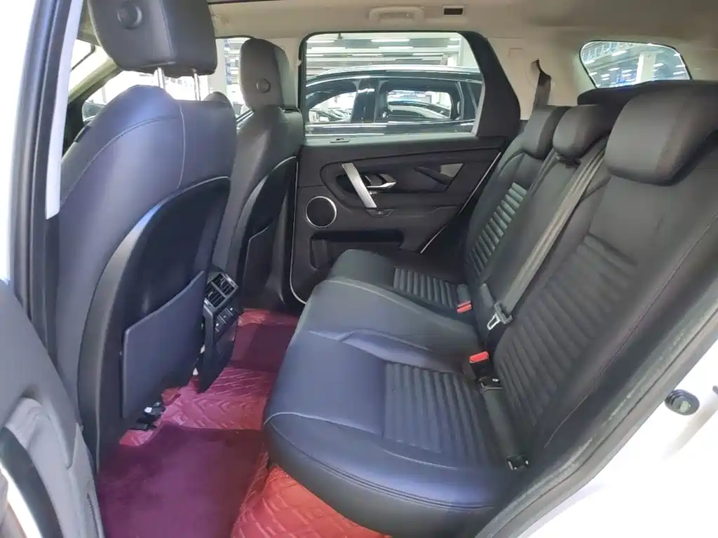 Land Rover Discovery Sport — фото 17