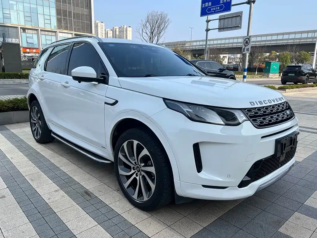 Land Rover Discovery Sport — фото 3