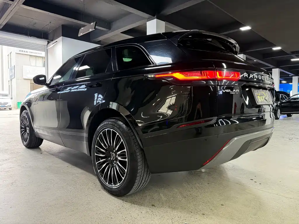 Land Rover Velar — фото 11