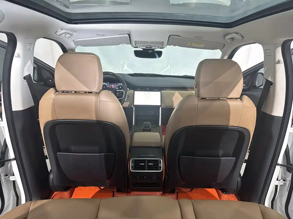 Land Rover Discovery Sport — фото 17