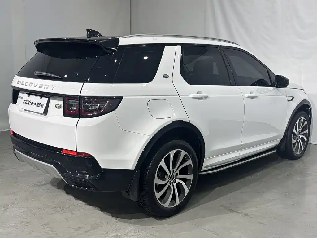 Land Rover Discovery Sport — фото 22