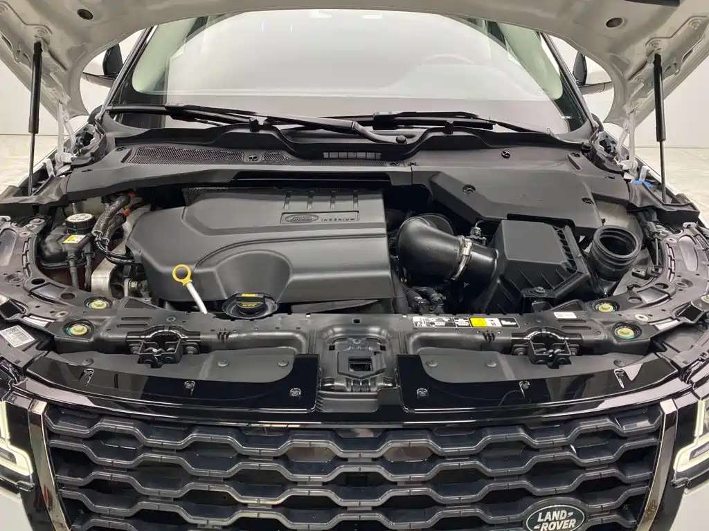 Land Rover Evoque — фото 22