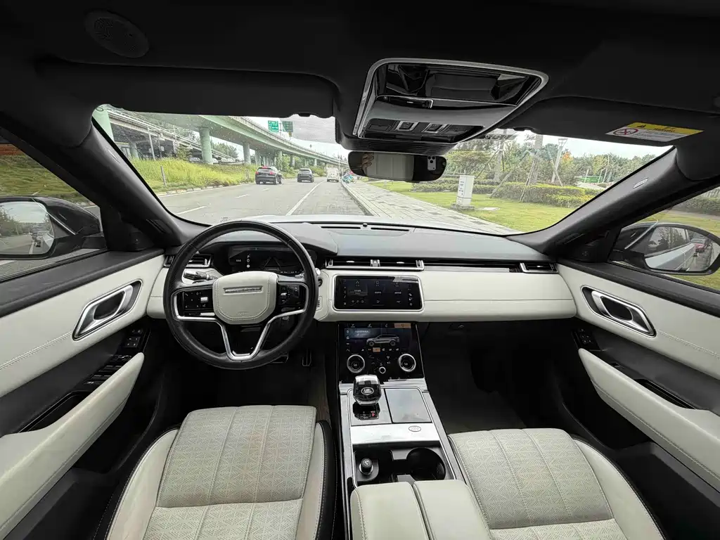 Land Rover Velar — фото 10