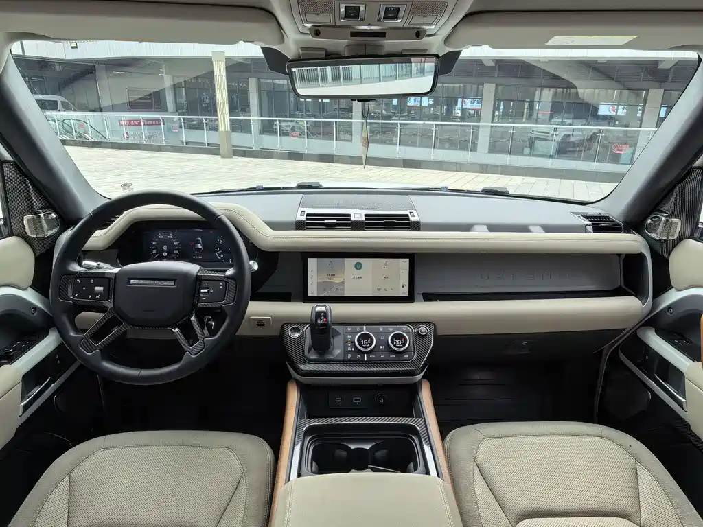 Land Rover Defender — фото 8