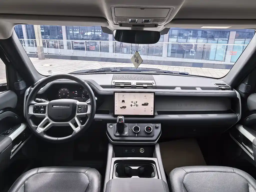 Land Rover Defender — фото 4