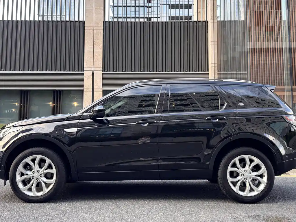 Land Rover Discovery Sport — фото 2