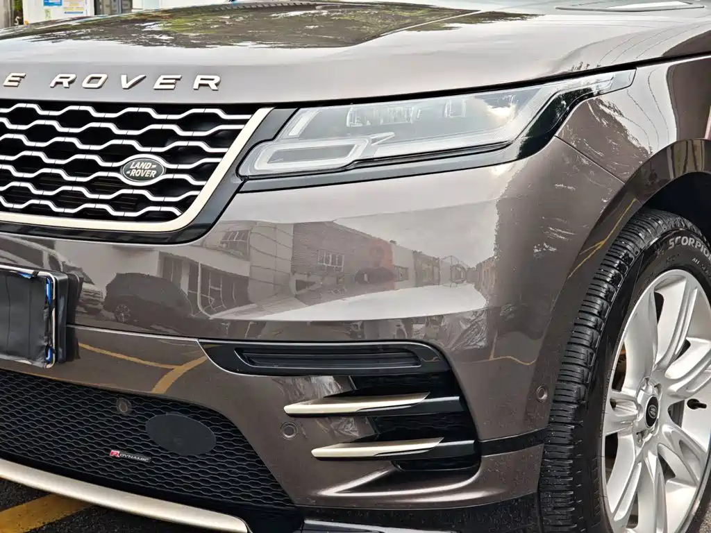 Land Rover Velar — фото 9