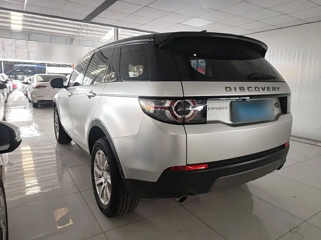 Land Rover Discovery Sport — фото 5