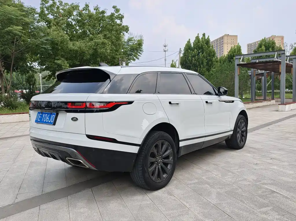 Land Rover Velar — фото 6