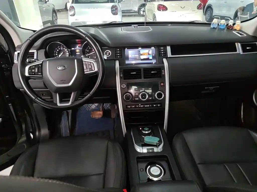Land Rover Discovery Sport — фото 10