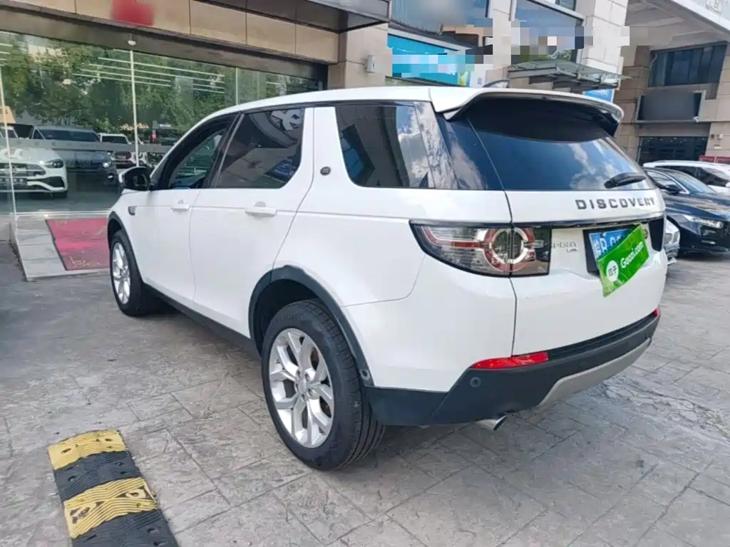 Land Rover Discovery Sport — фото 5