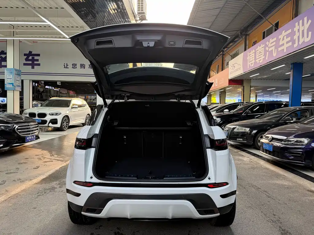Land Rover Evoque — фото 21