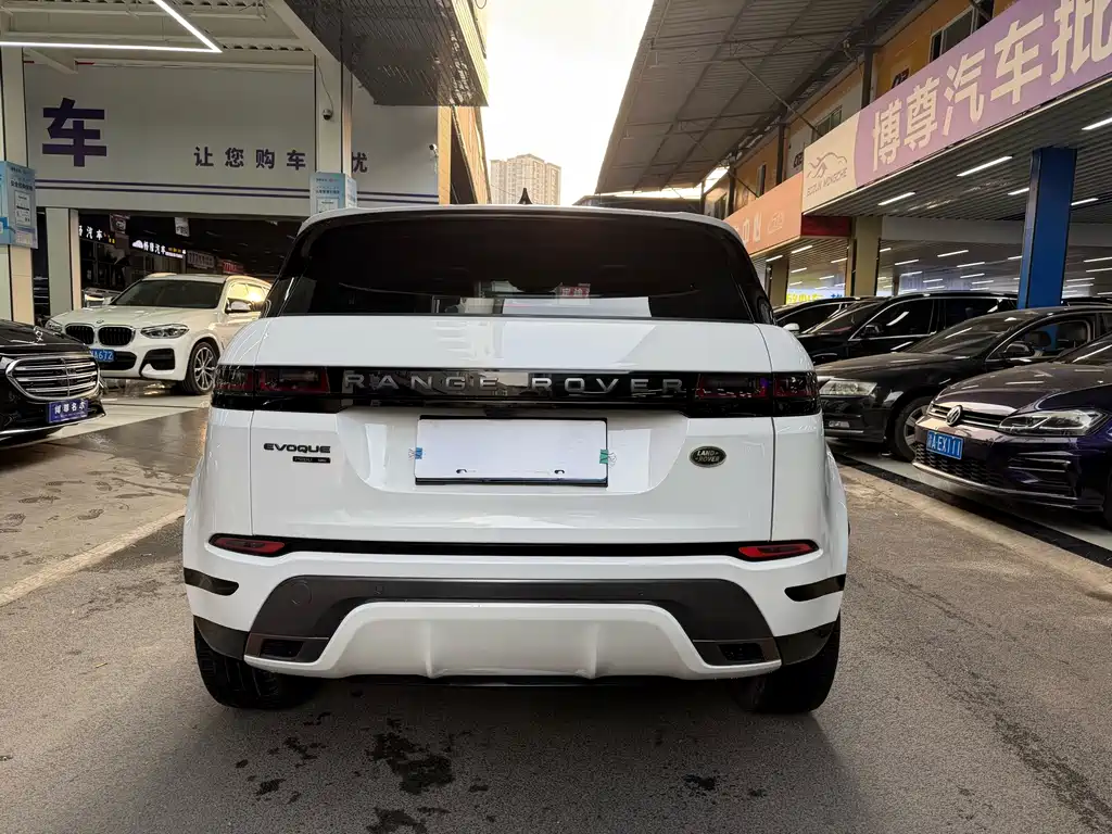 Land Rover Evoque — фото 24
