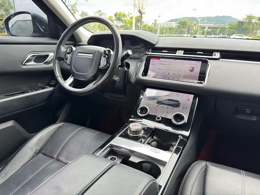 Land Rover Velar — фото 17