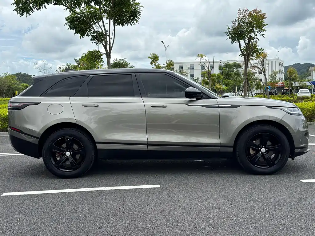 Land Rover Velar — фото 8