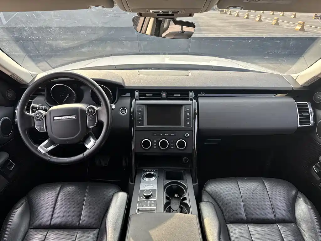 Land Rover Discovery — фото 13