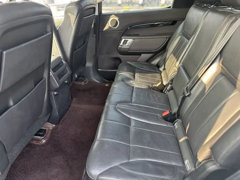 Land Rover Discovery — фото 14
